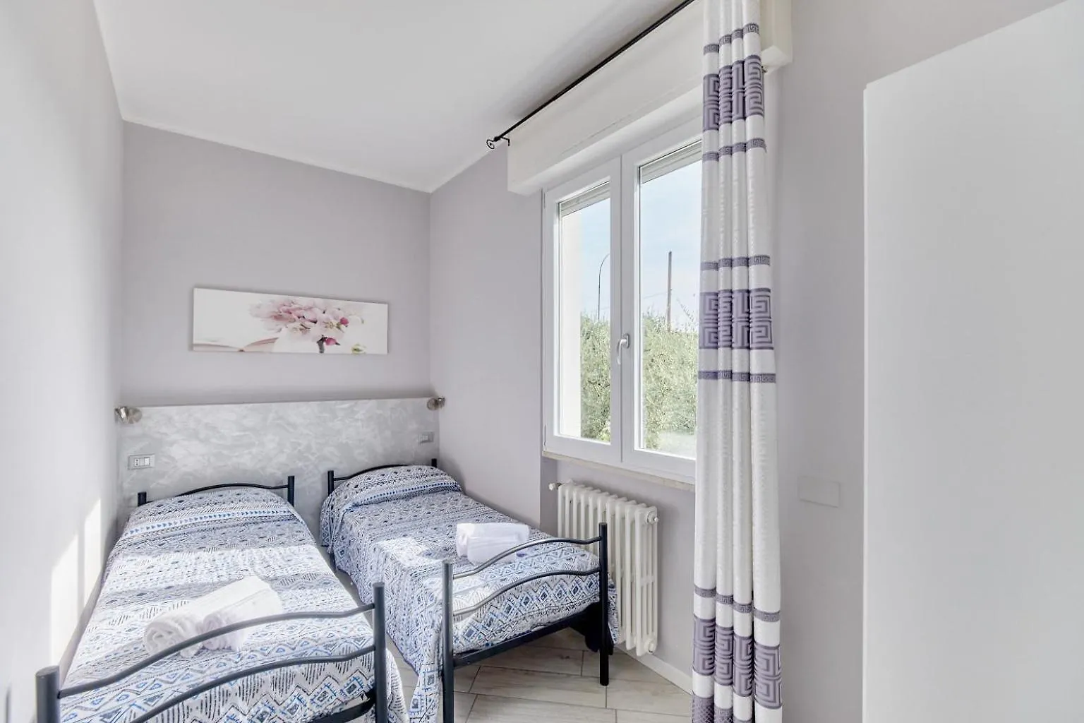 App. Mimosa Minerva Holiday Home Manerba del Garda 0*,  Italy